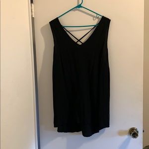 Black tank with hi low hem and x- back